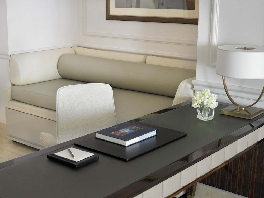 Acqualina Resort and Residences - photo 32