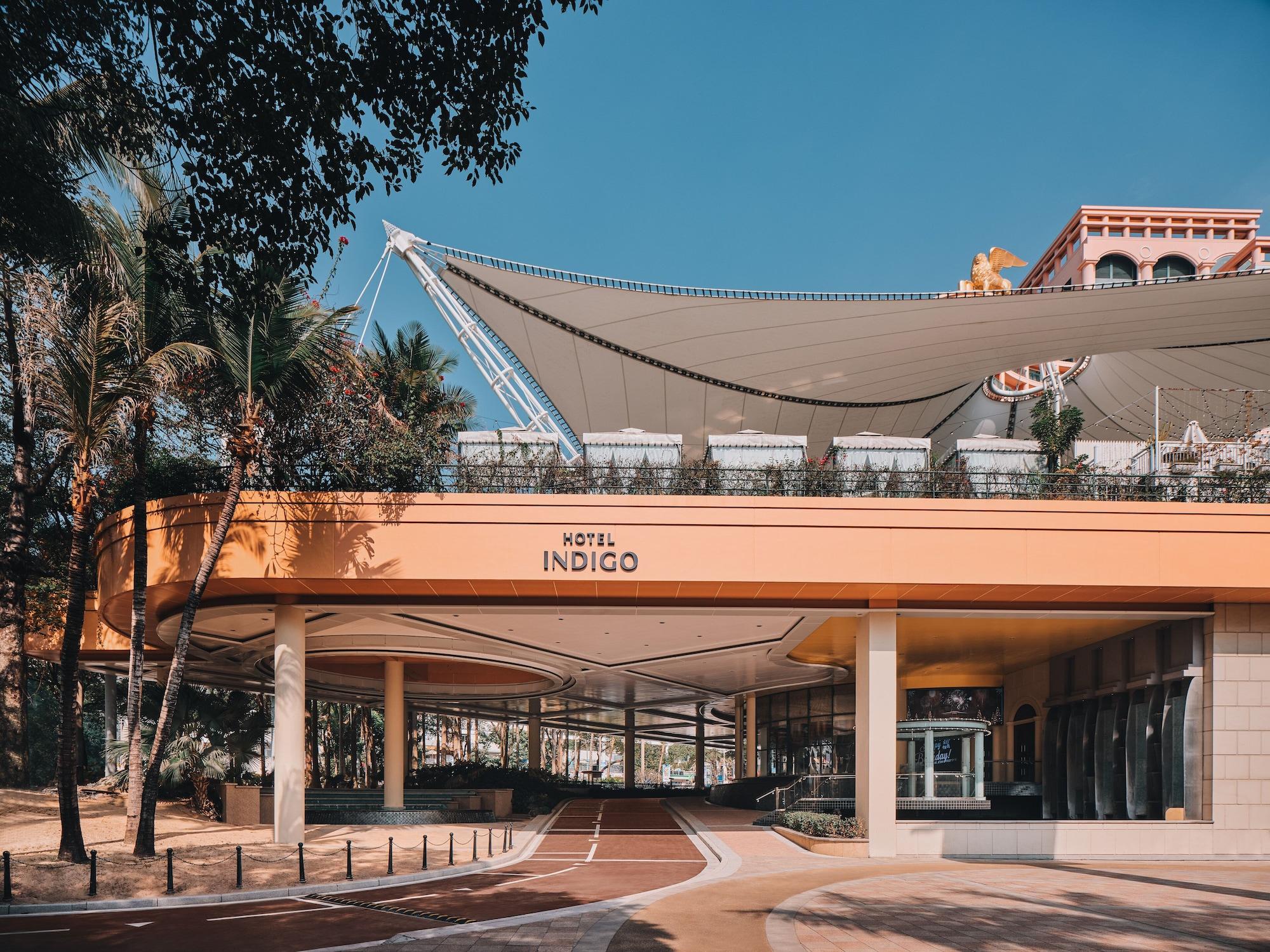 Hotel Indigo Shenzhen Overseas Chinese Town by IHG in Shenzhen, People's Republic of China