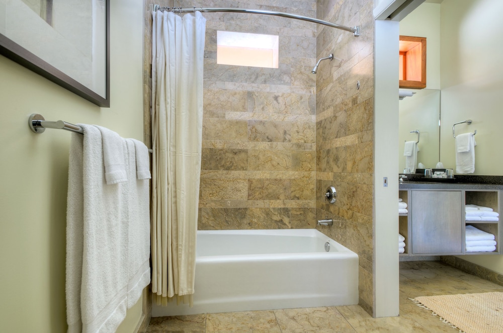 Desert Pearl Inn - photo 15