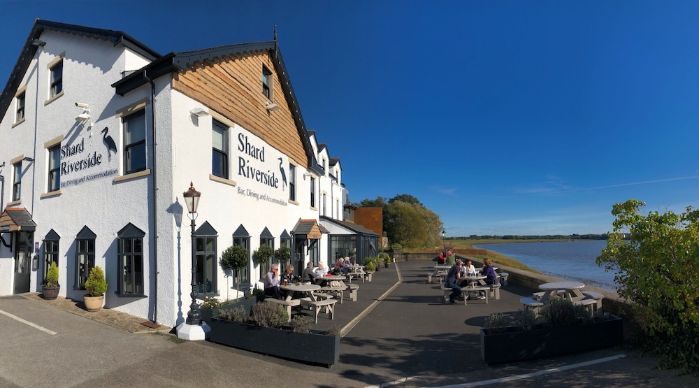 Shard Riverside Hotel Bar & Restaurant in Poulton Le Fylde, United Kingdom