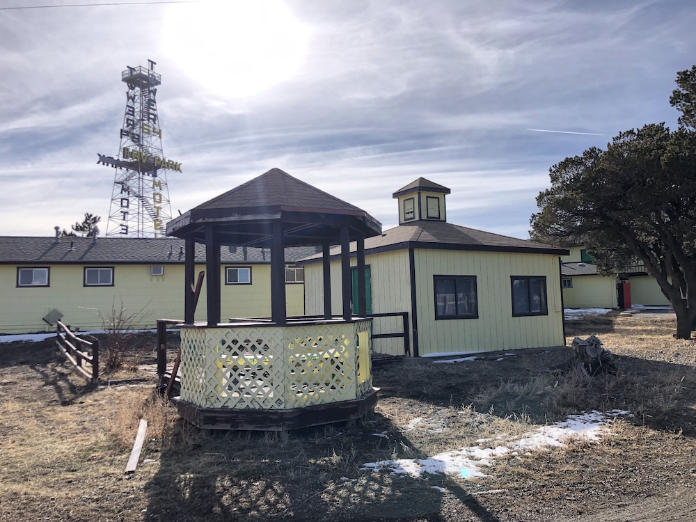 Tower 64 Motel & RV - photo 117