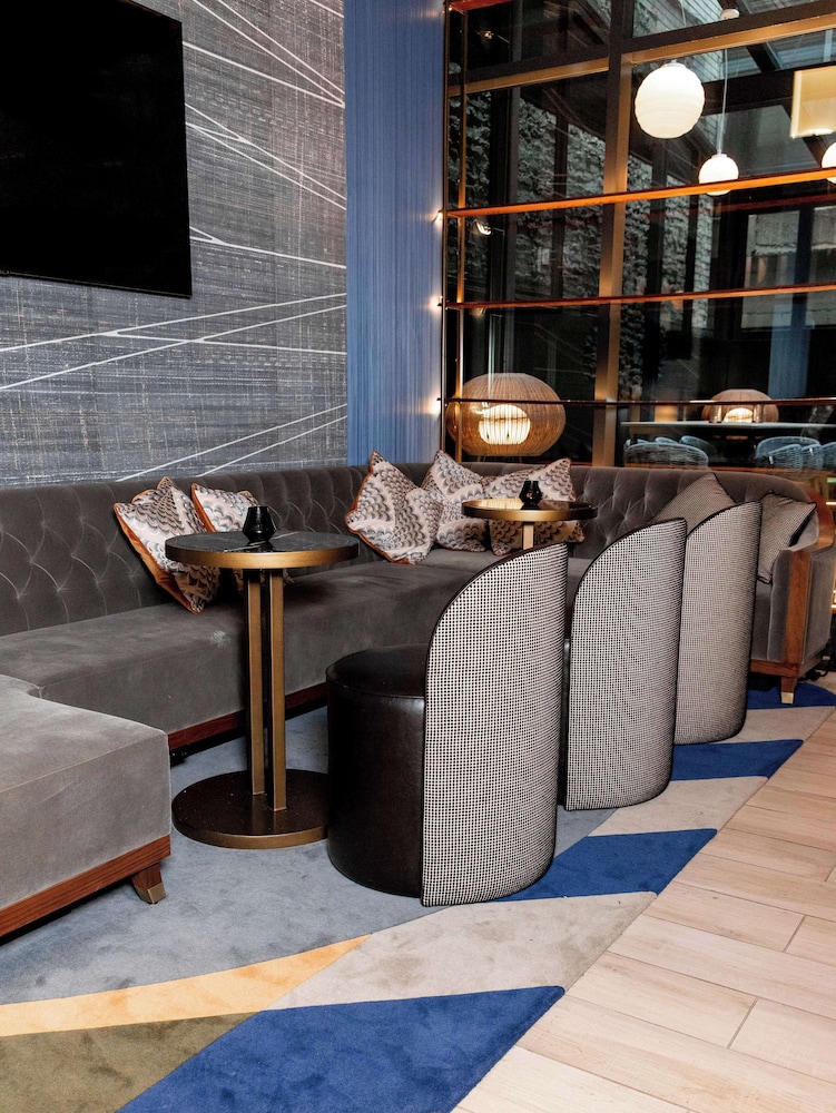 The Draper New York Tapestry Collection by Hilton - photo 20