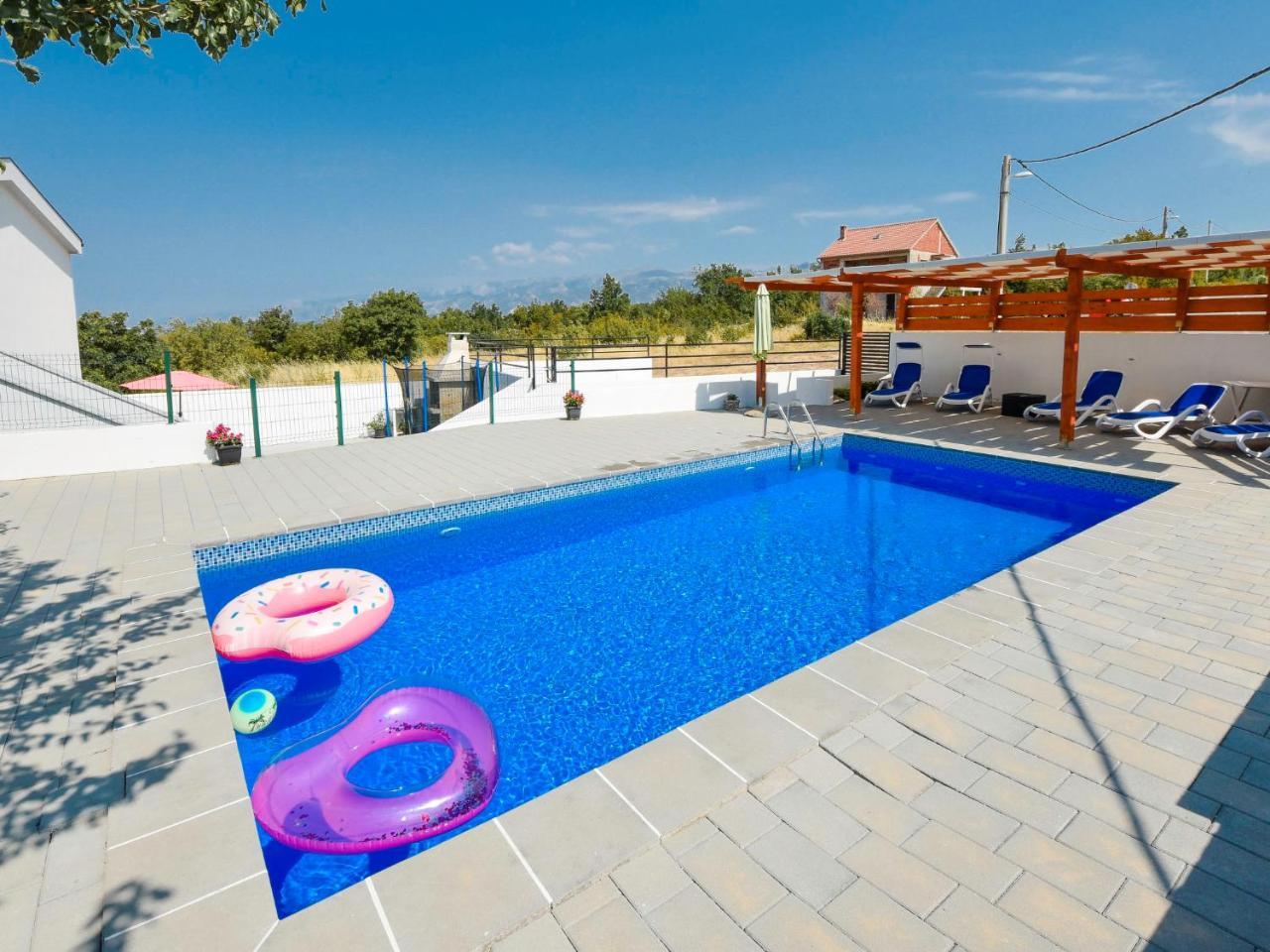 Apartment Nina by Interhome — 4-Star Luxury Hotel in Krusevo, Croatia