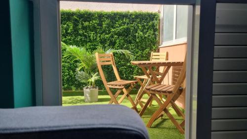 Afonso Galo Guest Apartments III — 4-Star Luxury Hotel in Almada, Portugal