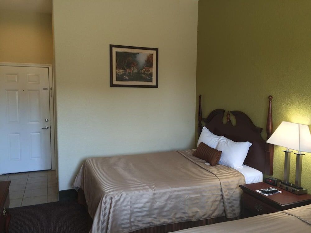 Frio Inn - photo 9