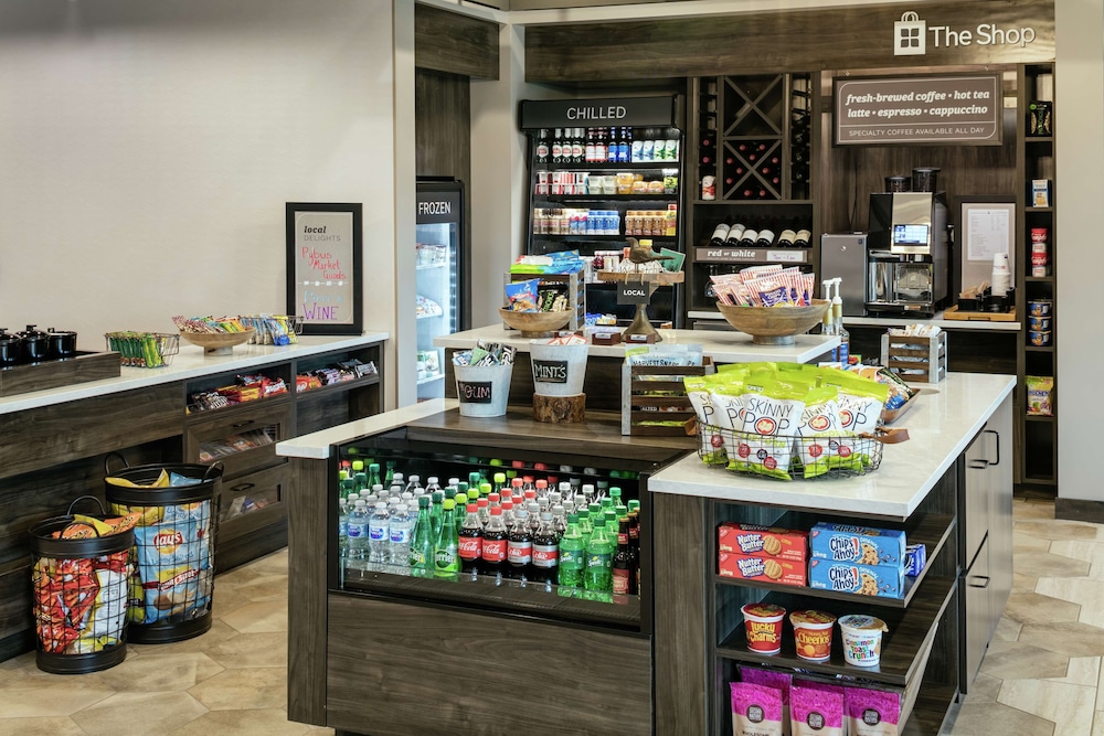 Hilton Garden Inn Wenatchee - photo 28