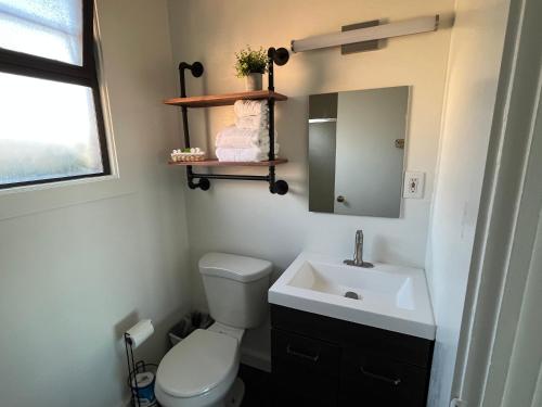 Sea Breeze Motel - photo 12