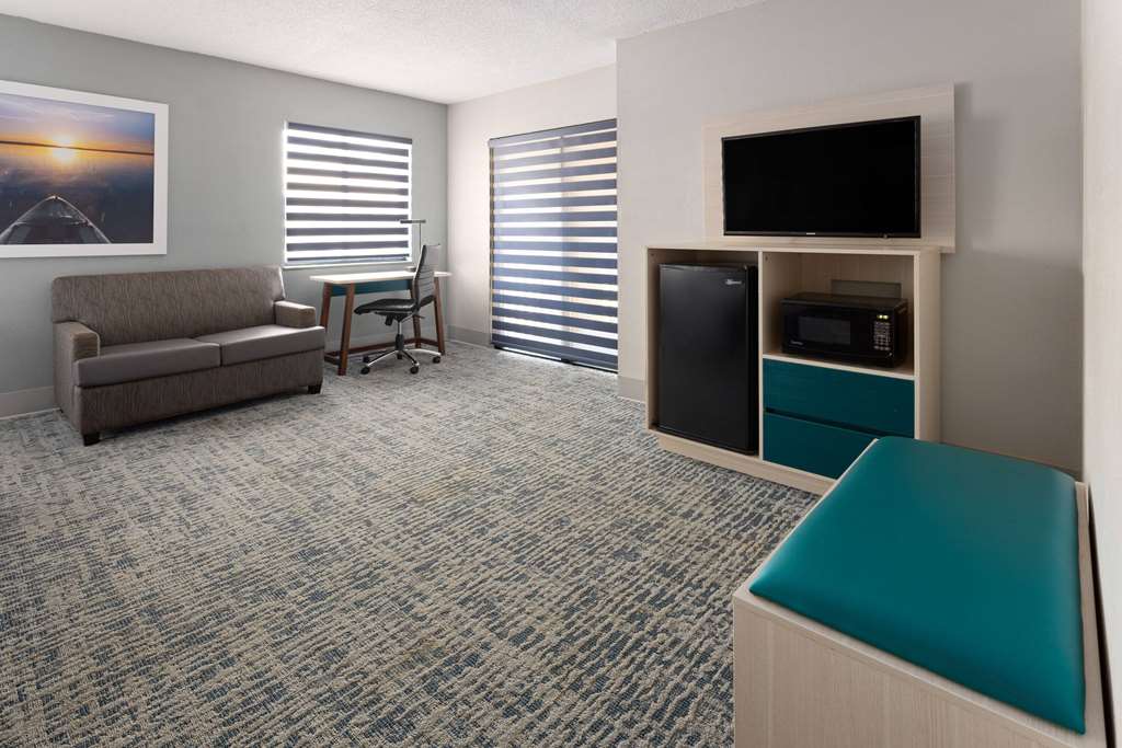 Baymont by Wyndham LaGrange - photo 26