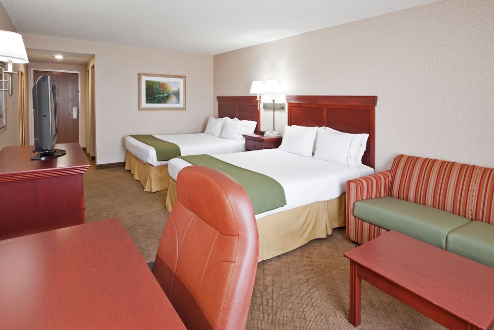 Holiday Inn Express Wilmington by IHG - photo 14