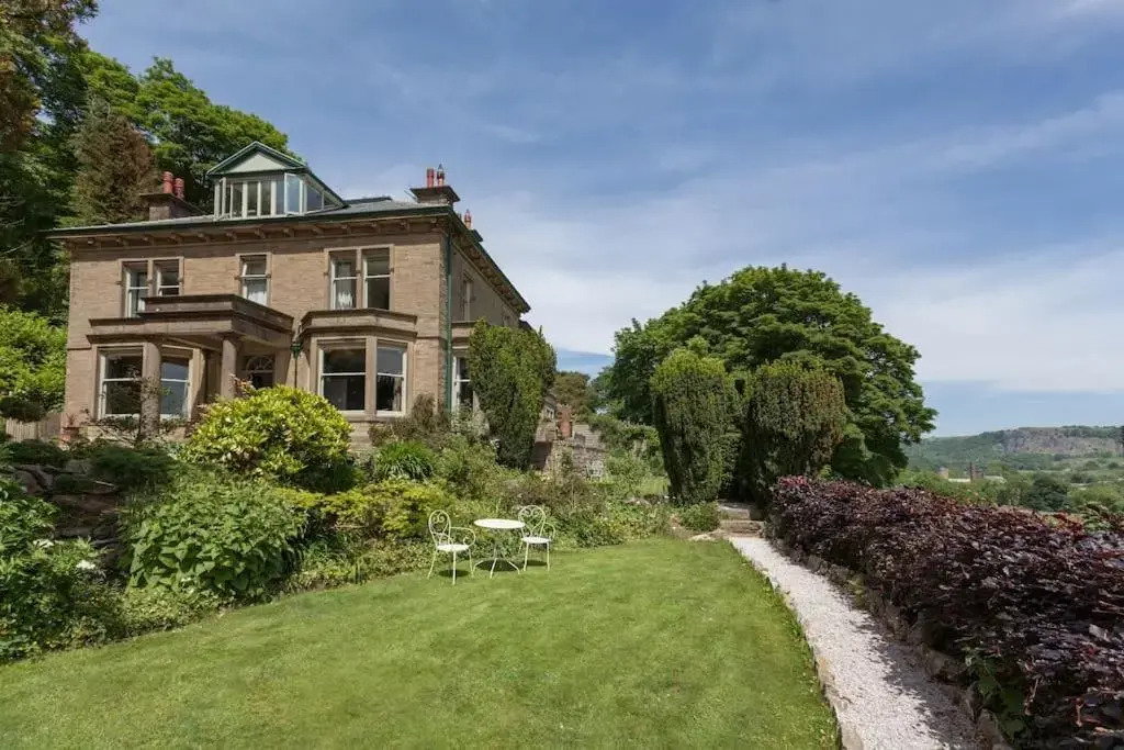Woodlands House