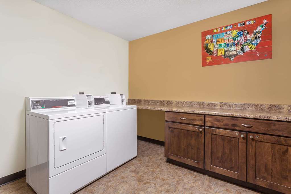 Travelodge by Wyndham Loveland Fort Collins Area - photo 13