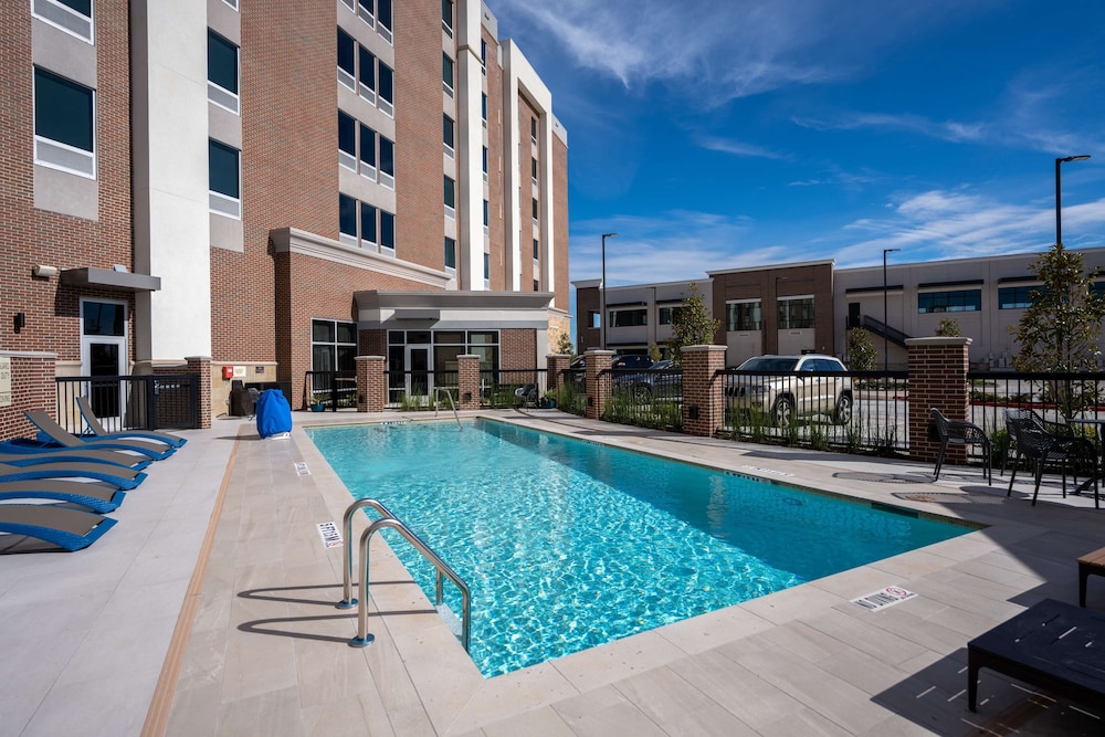 Hampton Inn & Suites Houston Sugar Land - photo 55