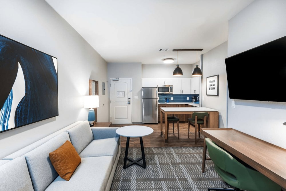 Staybridge Suites Waco South Woodway by IHG - photo 11