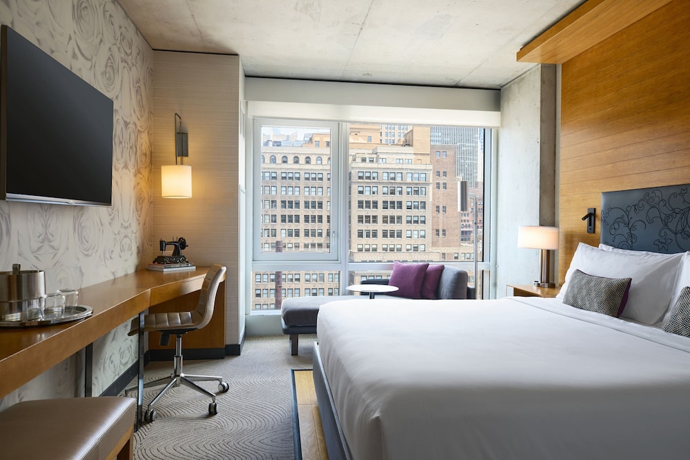 Renaissance New York Midtown Hotel - photo 19