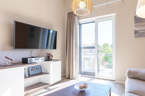Magelan Suite 5 Sterne Ferienwohnung mit Balkon für 3 Personen — 4-Star Luxury Hotel in Wustrow, Germany
