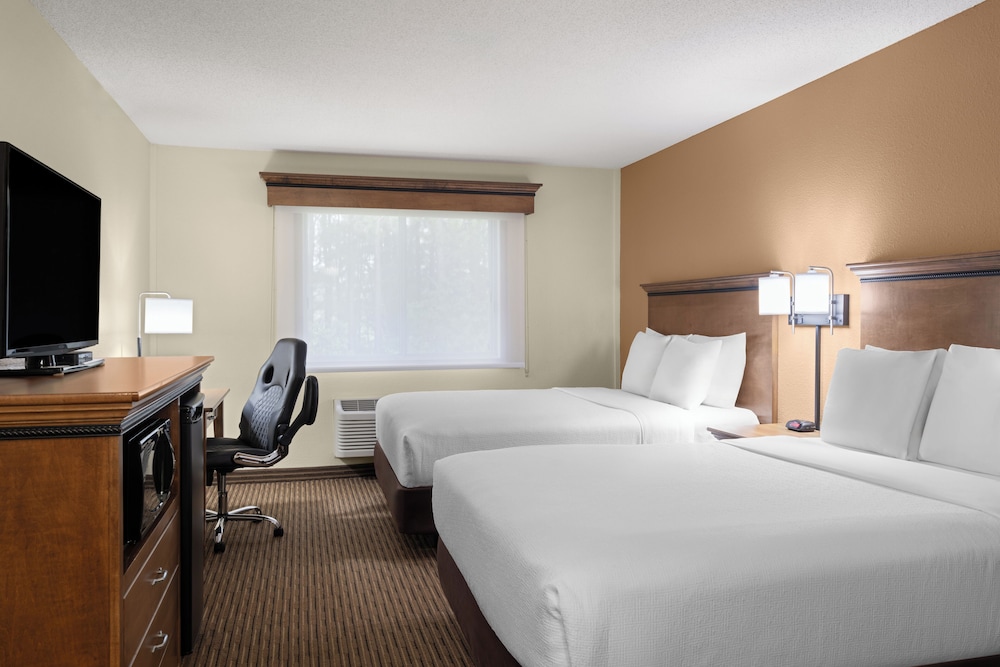 Country Inn of Two Harbors - photo 14