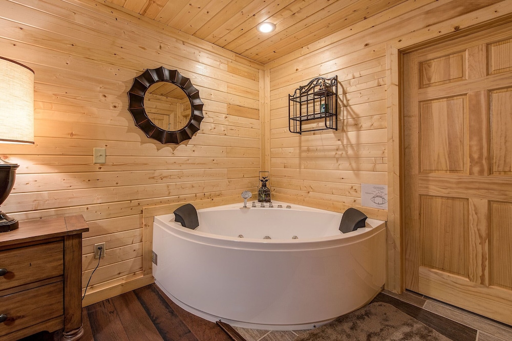 Emily's Hideaway - photo 13