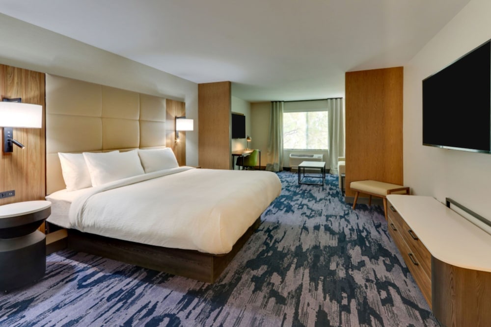 Fairfield Inn & Suites by Marriott Dalton - photo 6