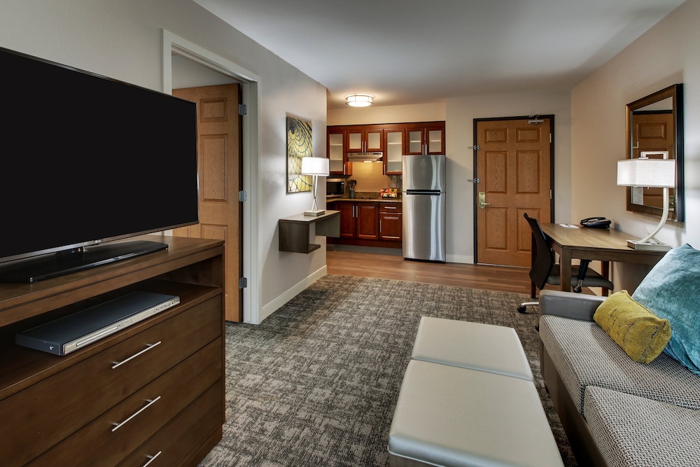 Staybridge Suites Missoula by IHG - photo 24