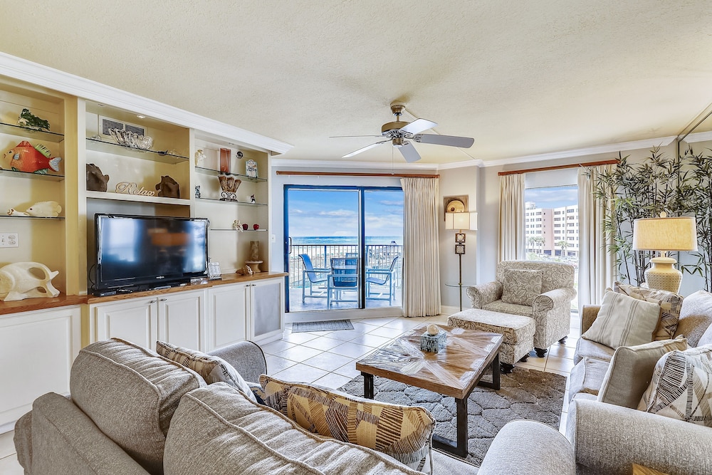 Inlet Reef 310 2 Bedroom Condo by RedAwning — 4-Star Luxury Hotel in Destin, United States