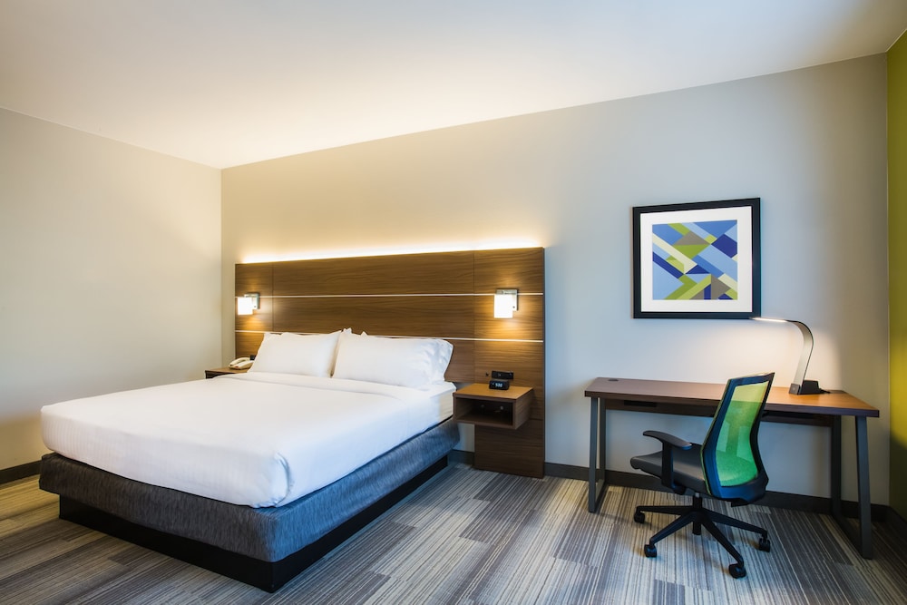 Holiday Inn Express & Suites Cedar City by IHG - photo 9