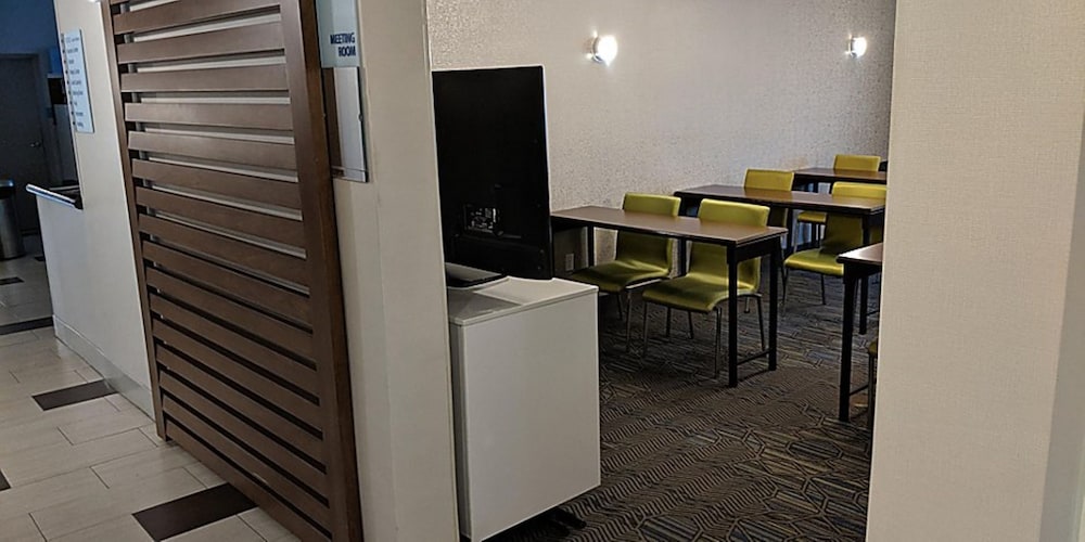 Holiday Inn Express Venice by IHG - photo 50