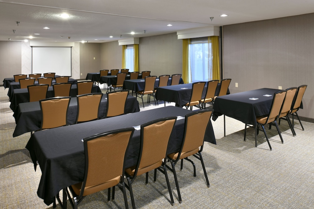 SpringHill Suites Des Moines West - photo 27