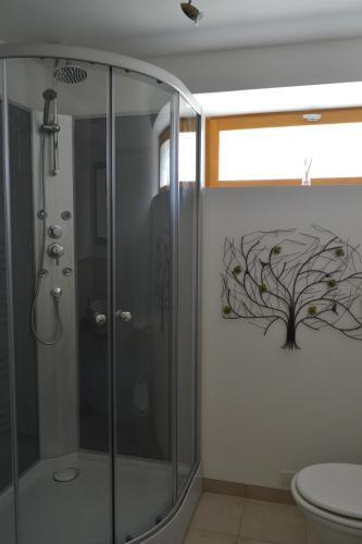 The West Wing B&B — 5-Star Luxury Hotel in Saint-Aubin-Des-Chateaux, France