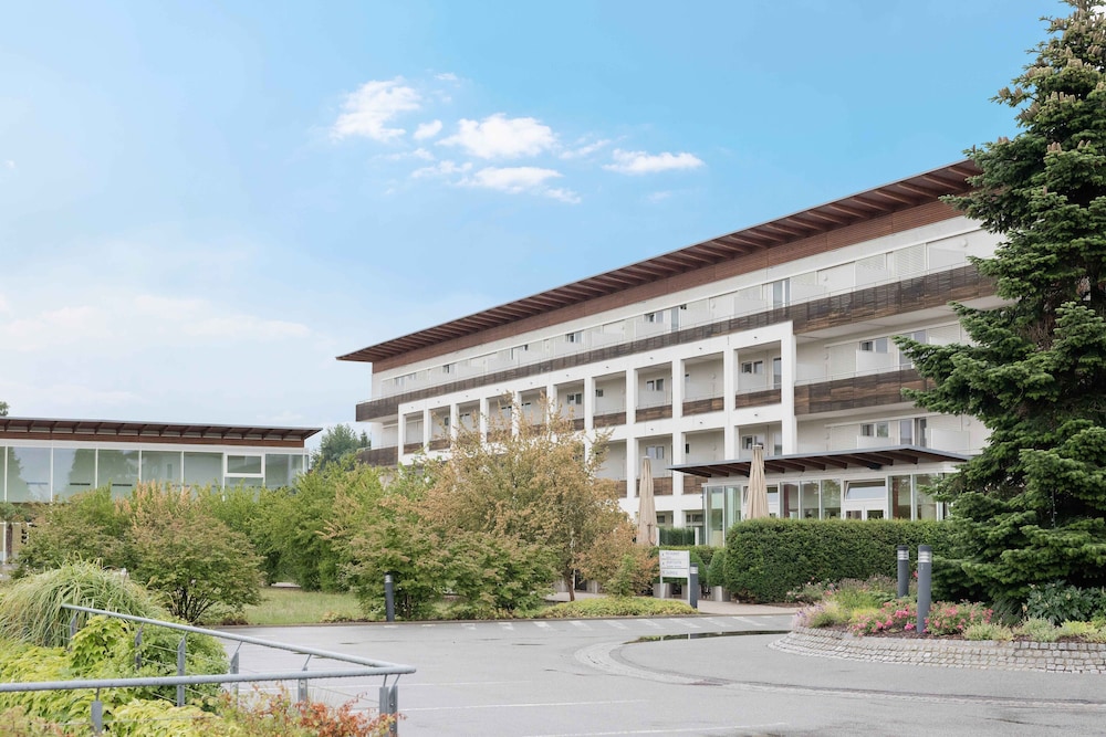 Spa Resort Therme Geinberg — hotel in Gmunden