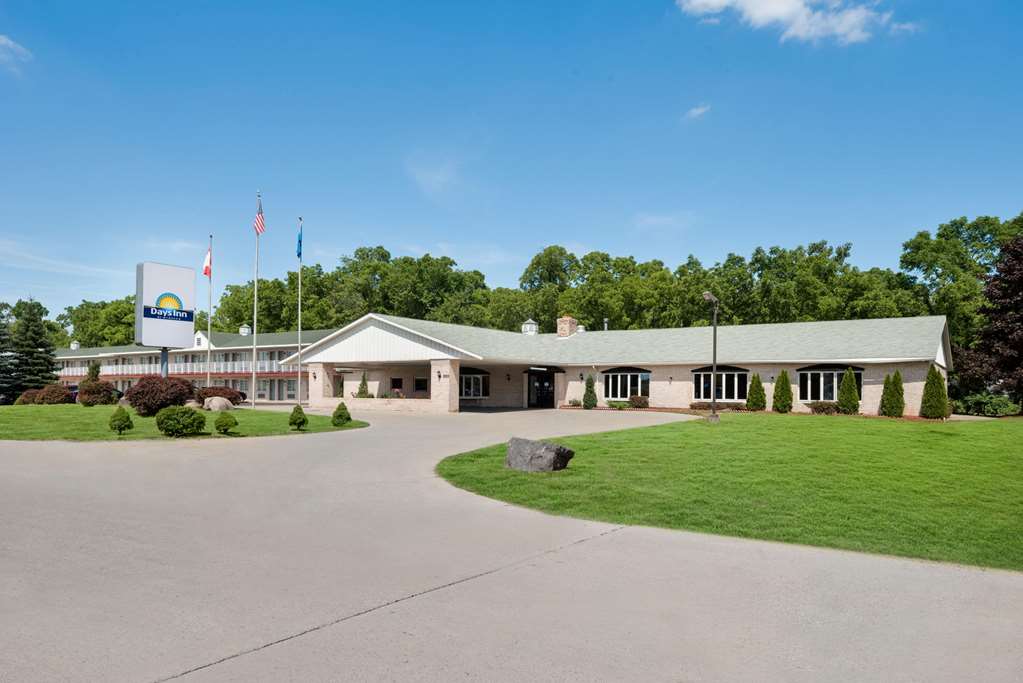 Days Inn by Wyndham Whitmore Lake - featured photo