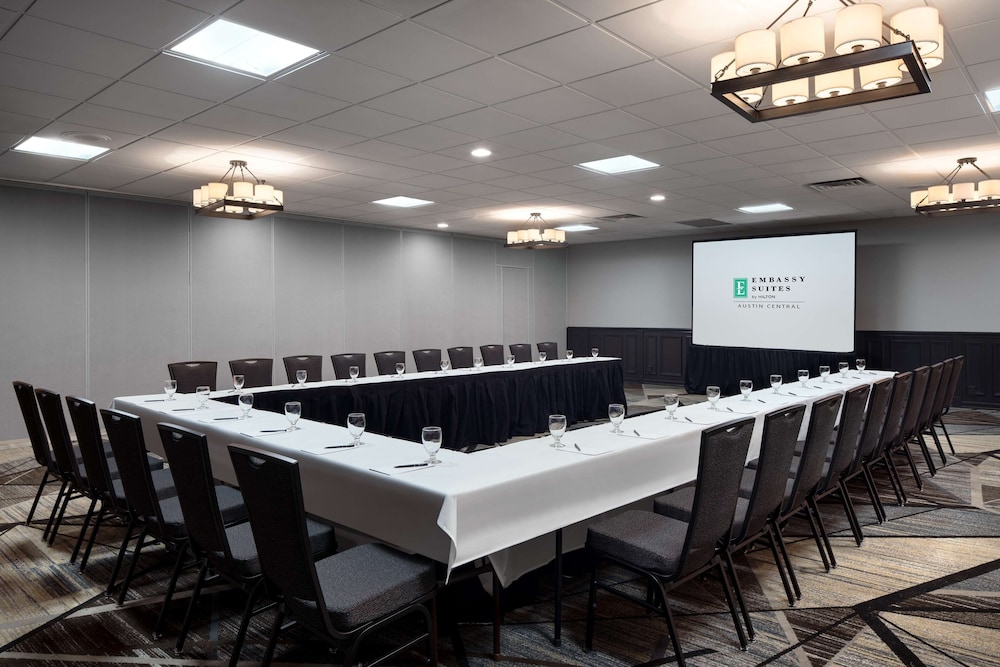 Embassy Suites by Hilton Austin Central - photo 47
