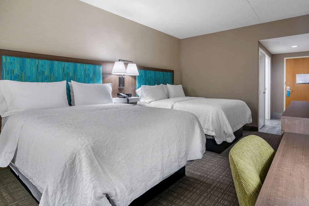 Hampton Inn & Suites Louisville East - photo 13