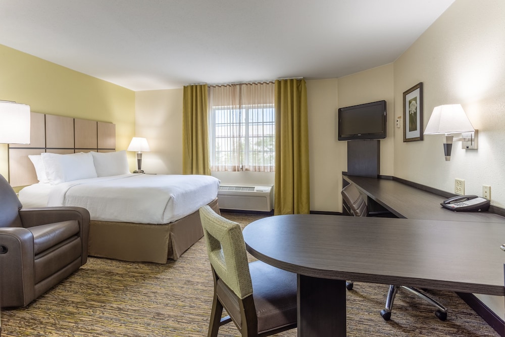 Candlewood Suites Aurora Naperville by IHG - photo 7