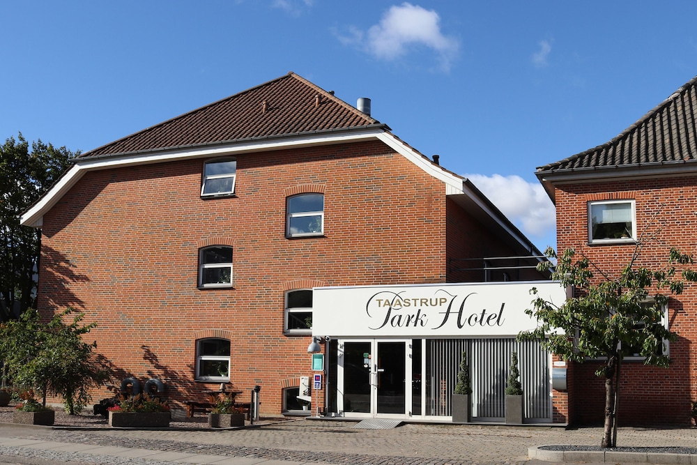 Taastrup Park Hotel in Taastrup, Denmark
