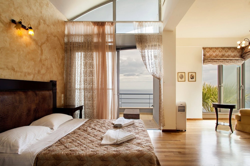 Lilac Hotels and Resorts Vacation STAY 53176v