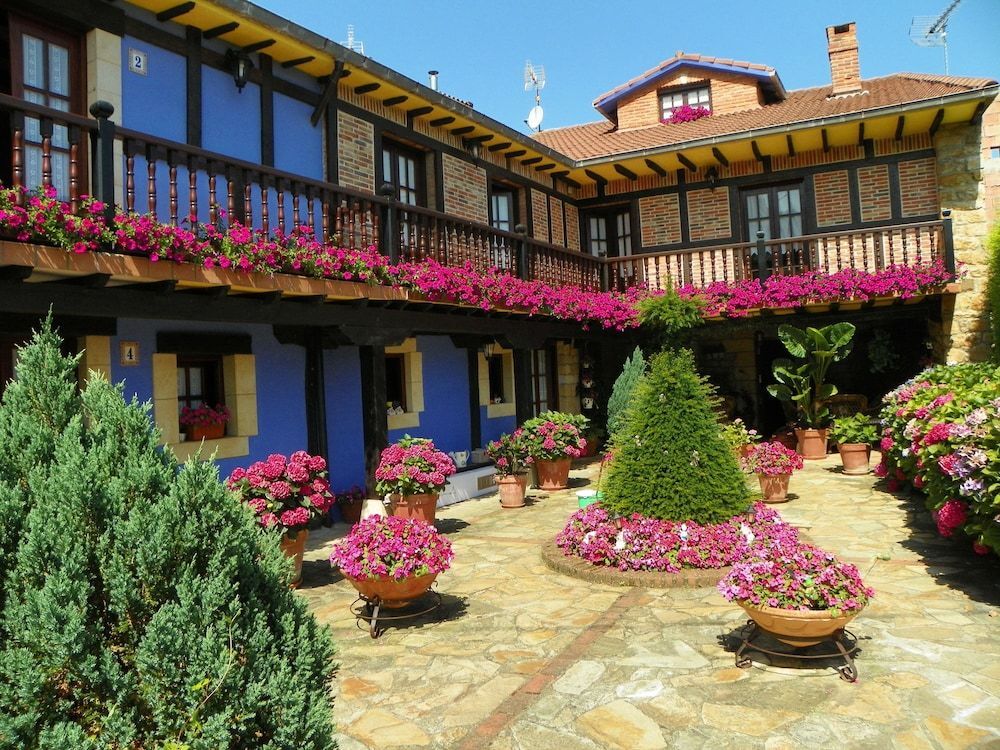 Posada Gema - last minute hotel in Santillana