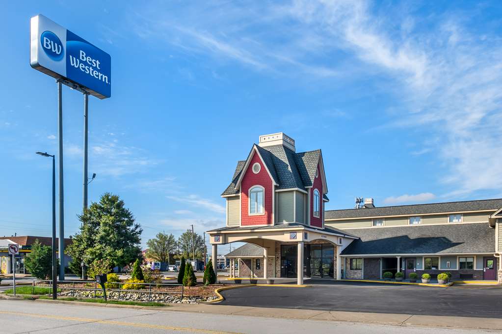 Best Western Green Tree Inn in Clarksville, United States