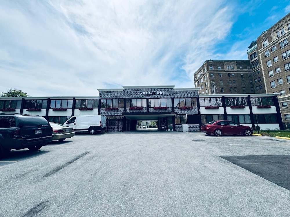 The Village Inn Hotel - photo 68
