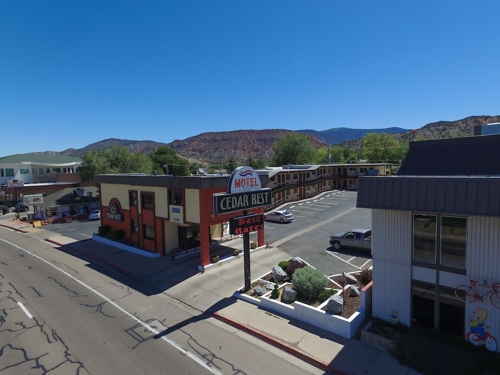 Vagabond Inn Cedar City - photo 35
