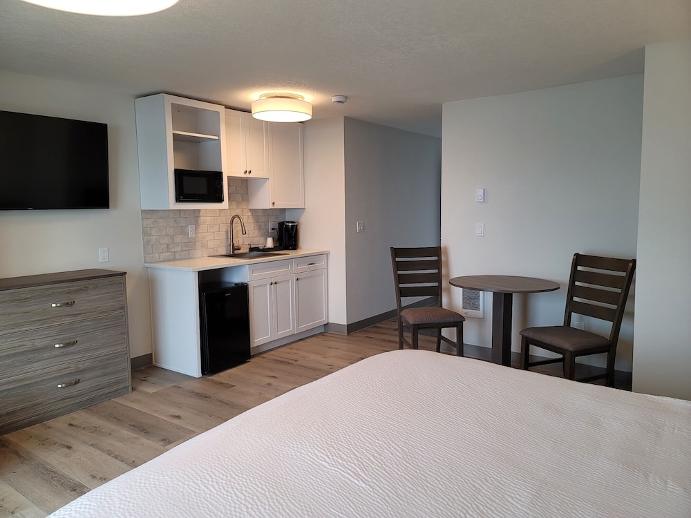 West Beach Suites - photo 57