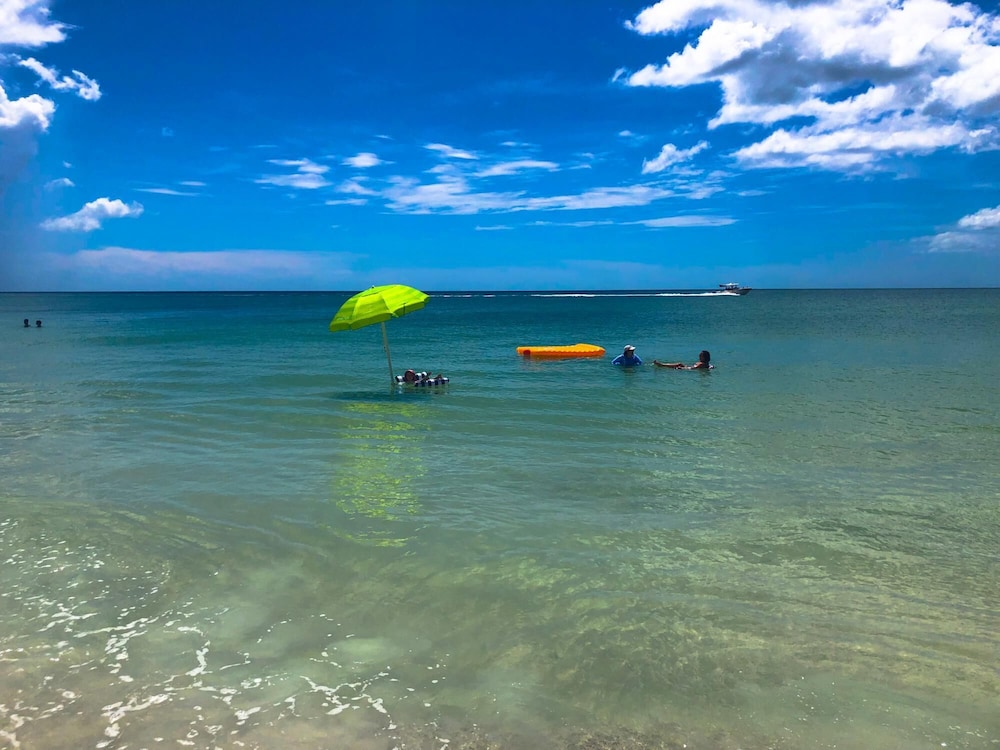 Beach Paradise 6 by Anna Maria - photo 13