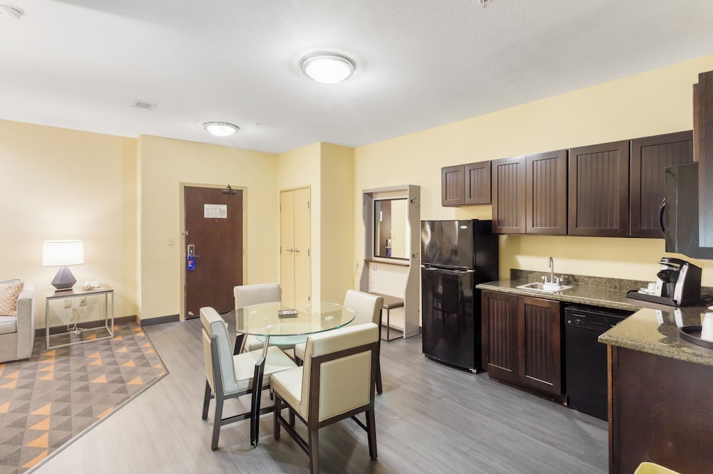 Holiday Inn Hotel & Suites Waco Northwest by IHG - photo 22