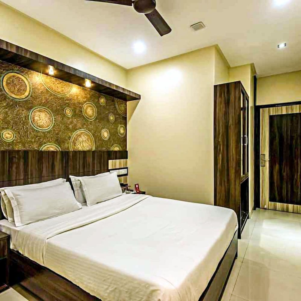 Room Maangta 108 Thane West in Thane, India