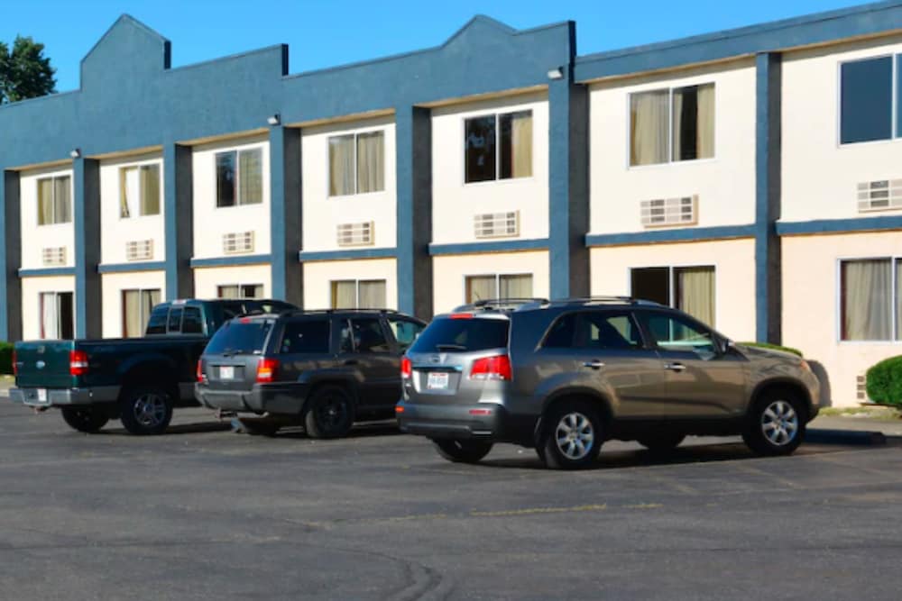 Buckeye Inn Express - photo 15