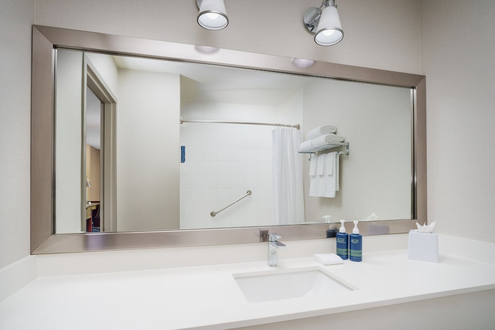 Four Points by Sheraton Pleasanton - photo 23