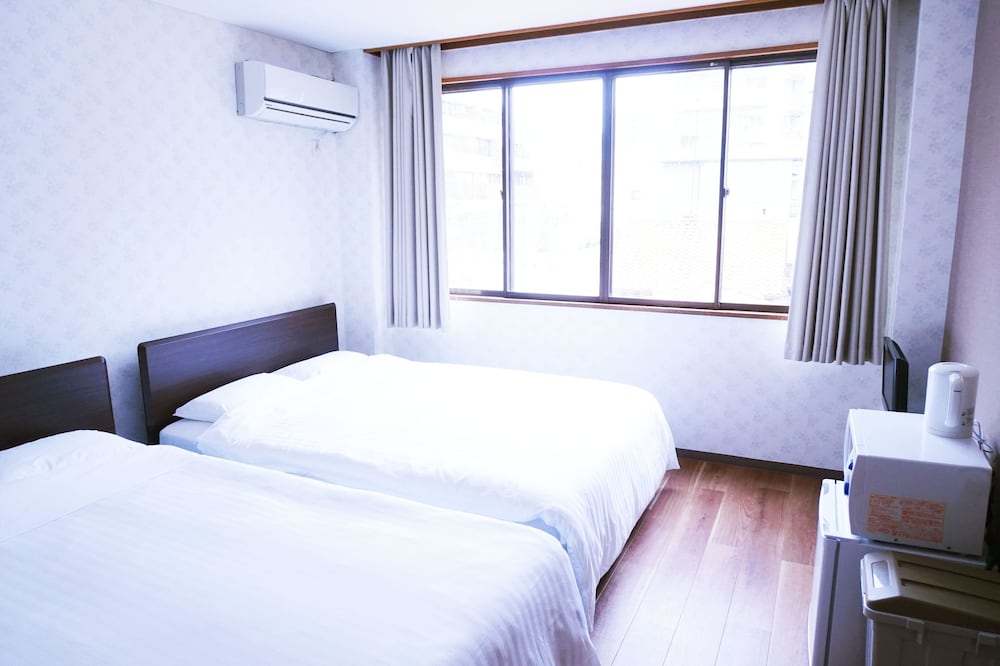 Kuća Radović - last minute hotel in Budva