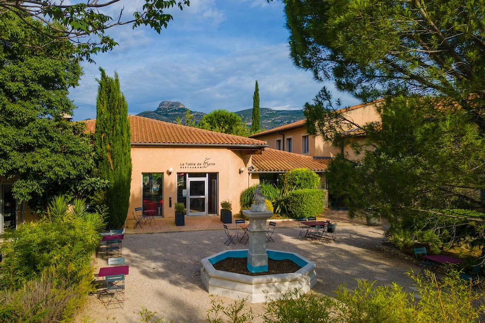 Logis Le Mas De L'Étoile Aubagne