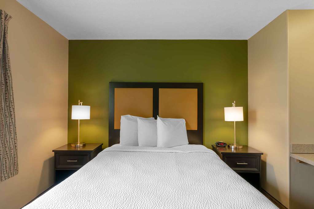 Extended Stay America Select Suites Atlanta Kennesaw - photo 8