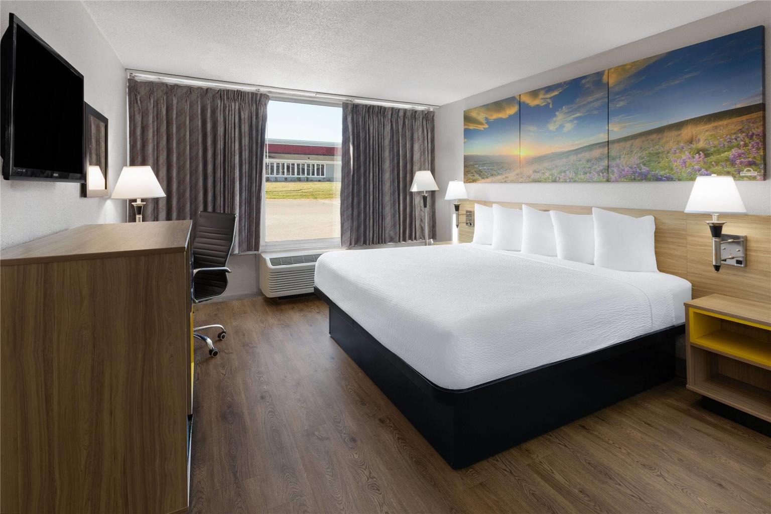 Days Inn by Wyndham Cambridge - photo 18
