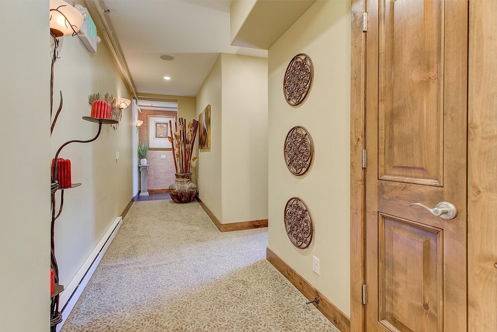 Coopers Collection 52 The Pearl of Park City - photo 20